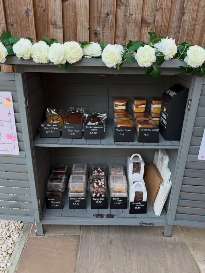 cake shed 1 oct 26 - 2